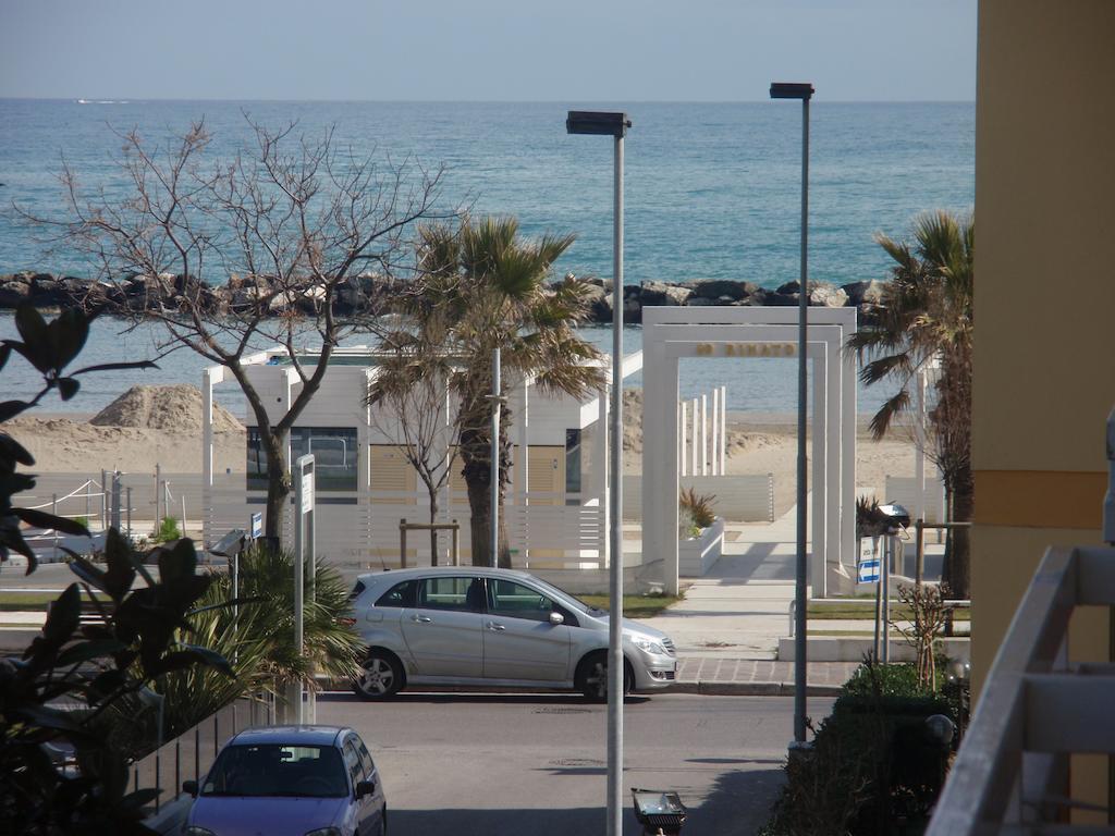 Hotel Glenn Rimini Esterno foto