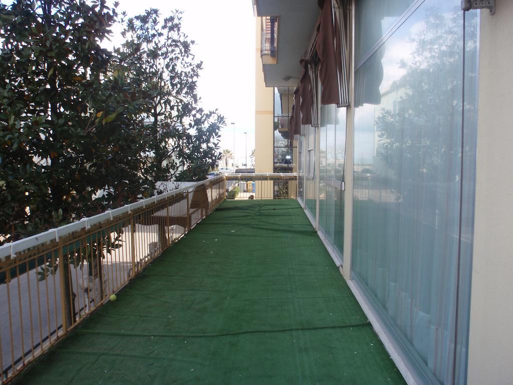 Hotel Glenn Rimini Esterno foto