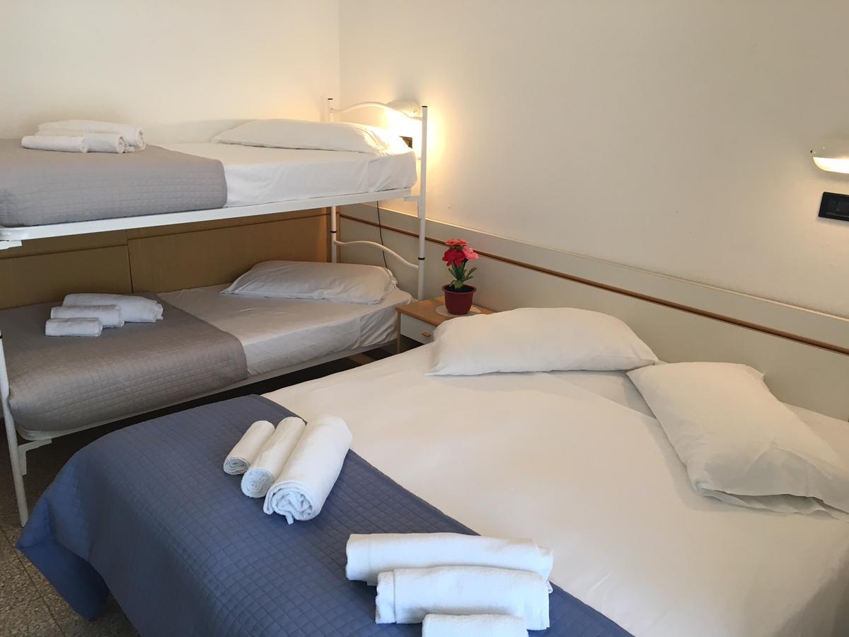 Hotel Glenn Rimini Esterno foto
