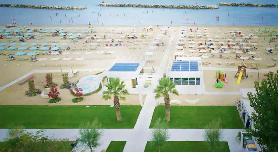 Hotel Glenn Rimini Esterno foto